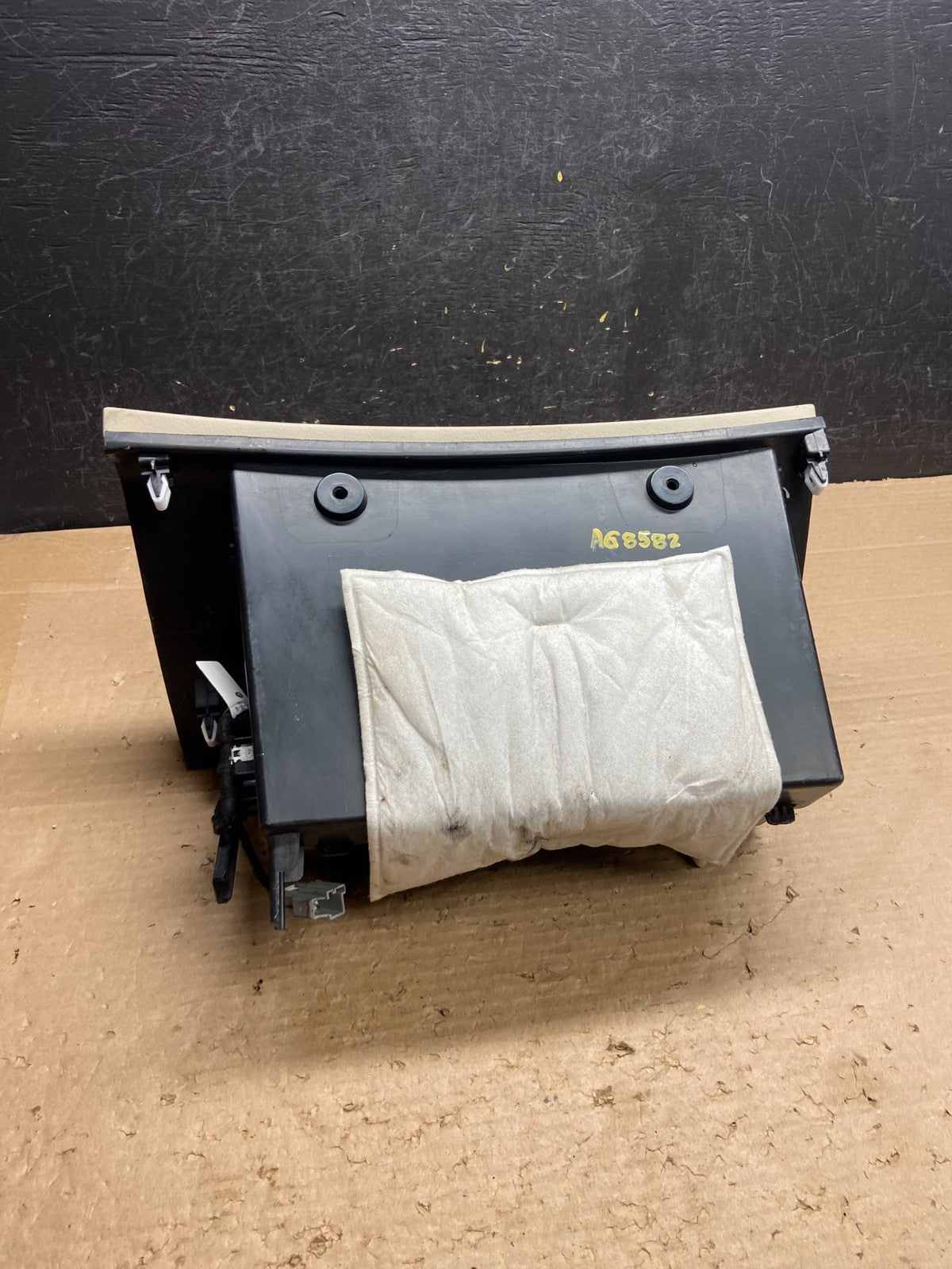 2013 to 2019 Lincoln MKZ Dash Glove Box Storage Compartment AG8582 DG4