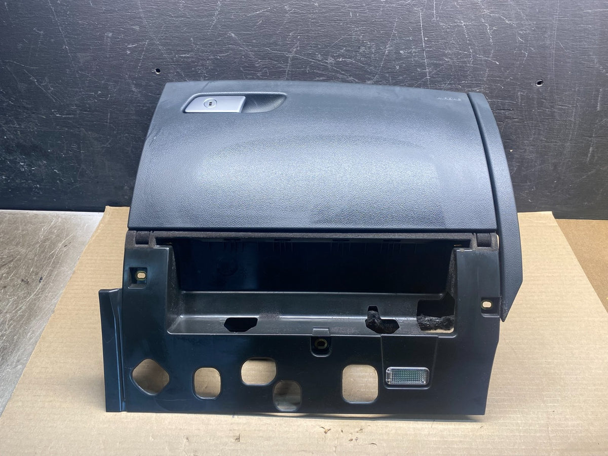 2012 - 2015 Audi A6 Front Right Passenger Storage Glove Box ah9717 DG0