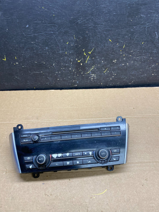 2010-2011 BMW F10 535i 550i Heater Ac Climate Radio Stereo Control OEM w6484 DG0