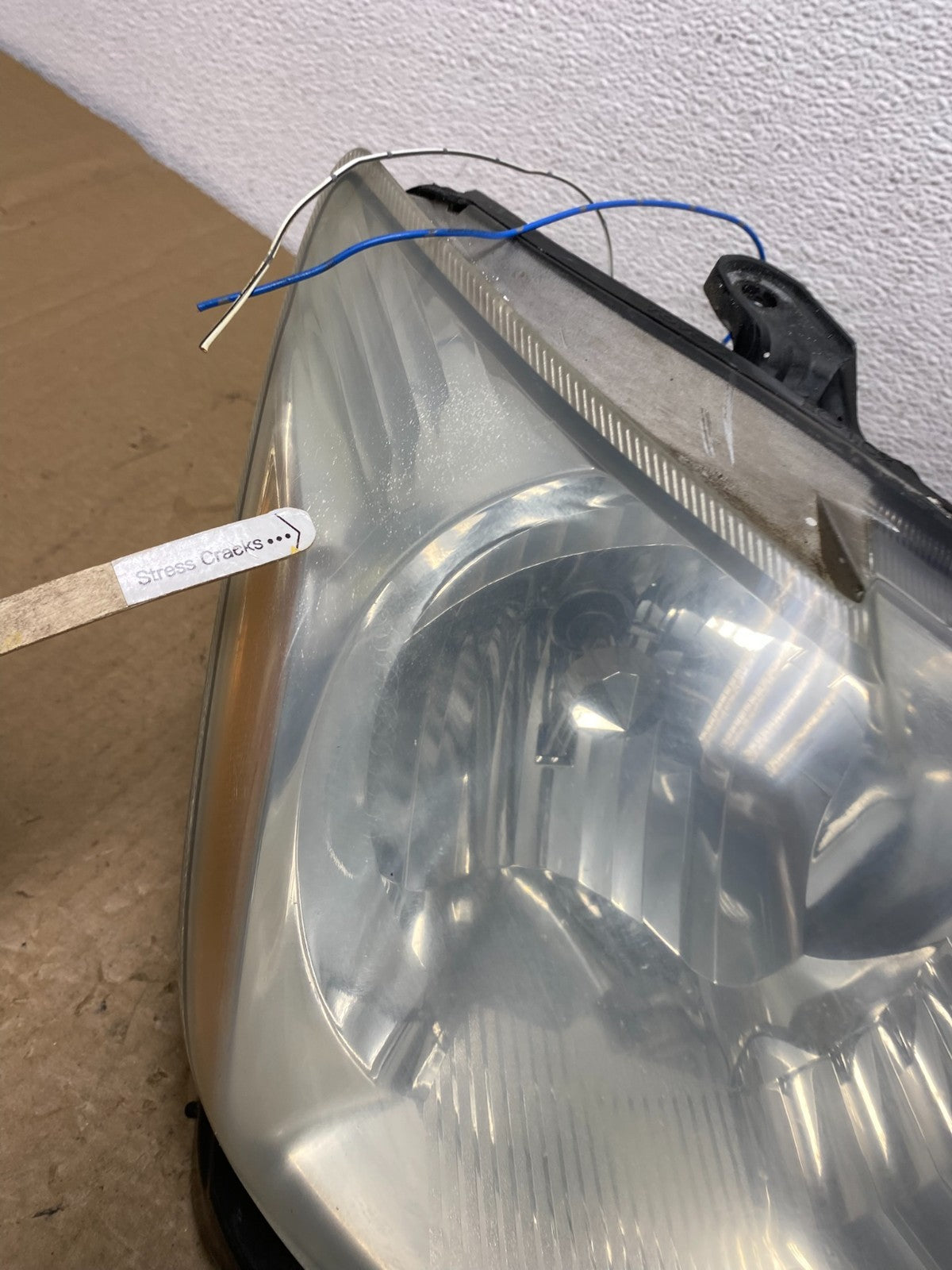 2008 2009 2010 Toyota Avalon Right Passenger Side Halogen Headlight OEM AC39494