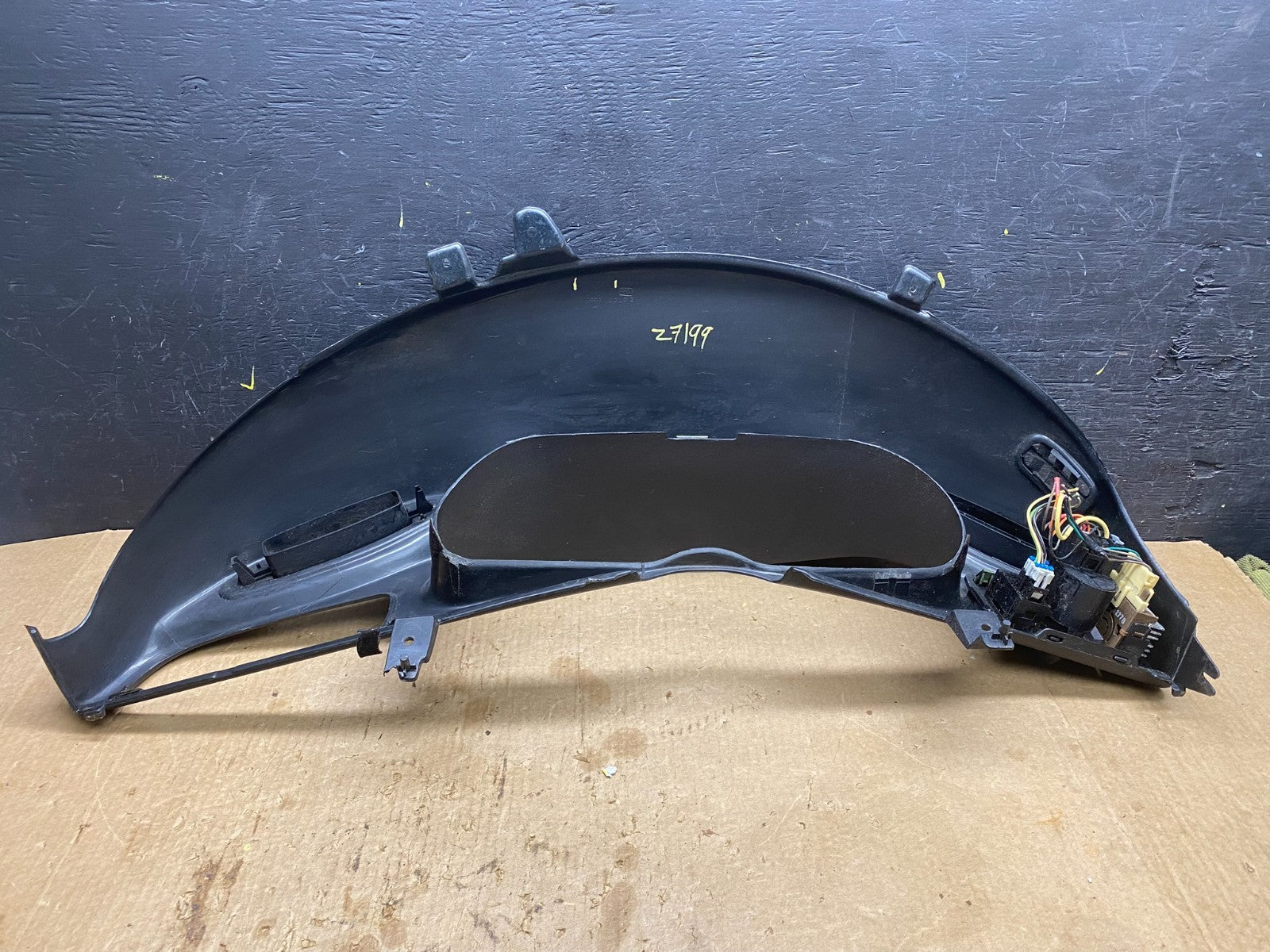 1993-1996 Chevrolet Camaro Speedometer Cluster Headlight Switch Bezel Z7199 DG4