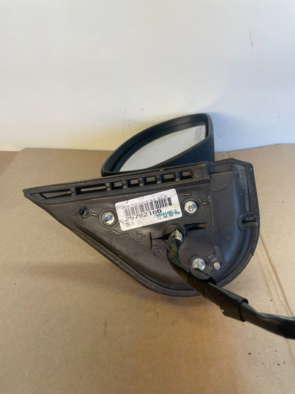 2007-2013 Chevrolet Tahoe Silverado Suburban Right Turn Signal Mirror AG7800 DW4
