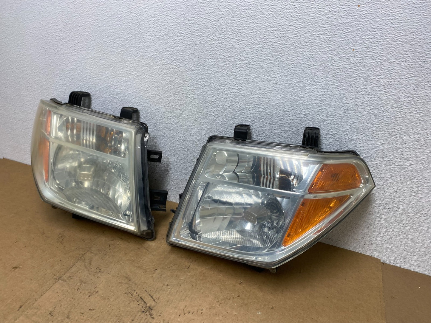 2005 2006 2007 Nissan Pathfinder Halogen Headlights Left+Right Oem AC3324 DW1