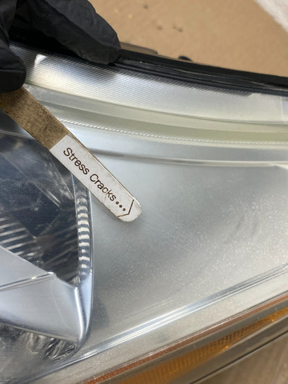 2008 2009 2010 2011 Ford Focus Left+Right Headlights Halogen AH6617 DW4