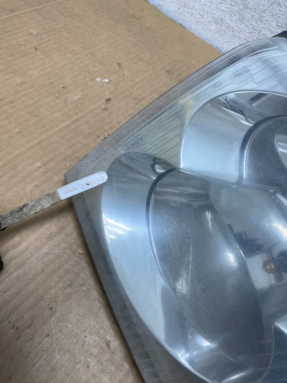 2002 to 2009 Gmc Envoy Left Driver Lh Side Headlight Halogen AI8189 DW4