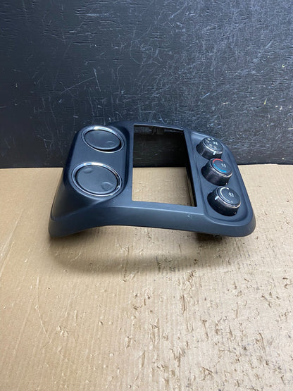 2011 to 2017 Jeep Patriot Dash Climate Temperature Control Radio Bezel AE4504 DG1
