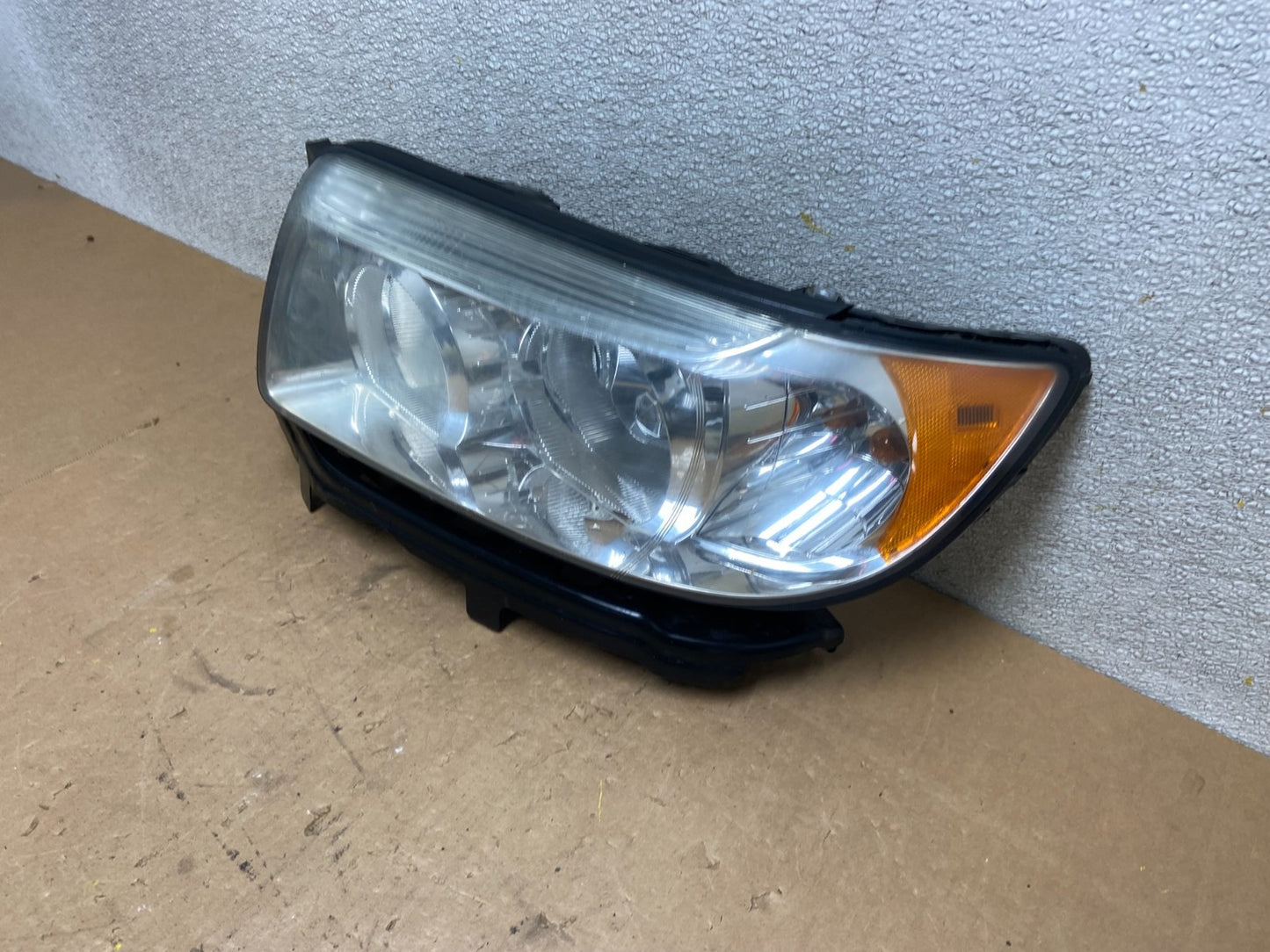 2006 2007 2008 Subaru Forester Left Driver LH Headlight Halogen Oem Z7615 DW1