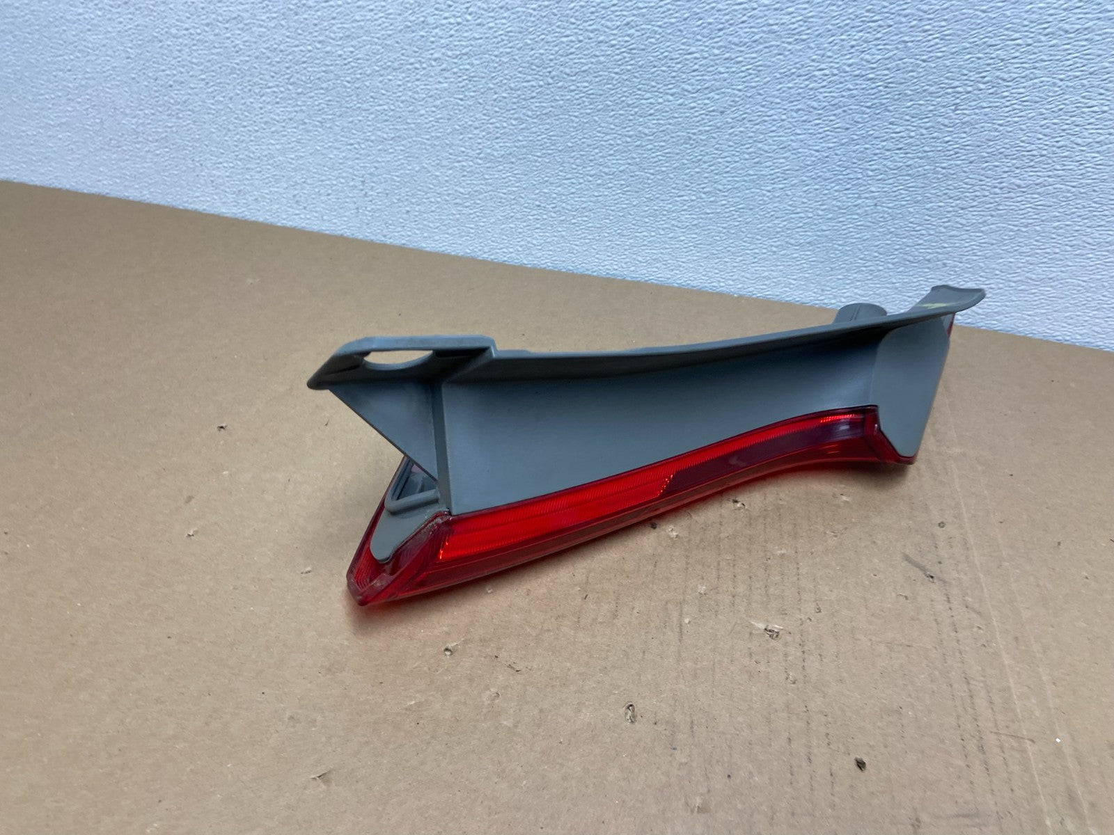 2012-2014 Honda Crv Cr-v Right Passenger Rh Side Upper Tail Light AB6376 DW4