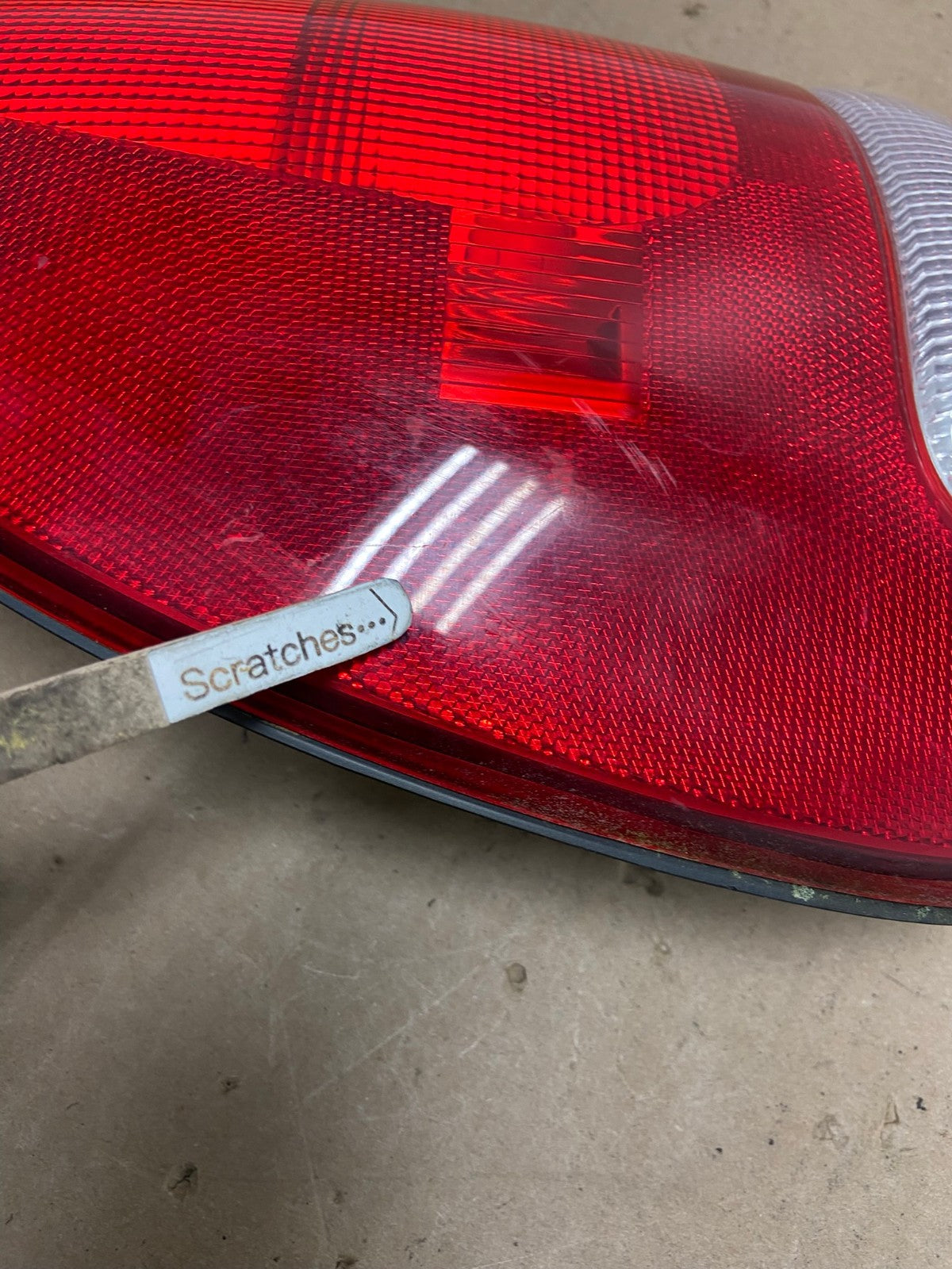1998 to 2003 Dodge Durango Tail Light Left Driver LH Side AG4146 LK3