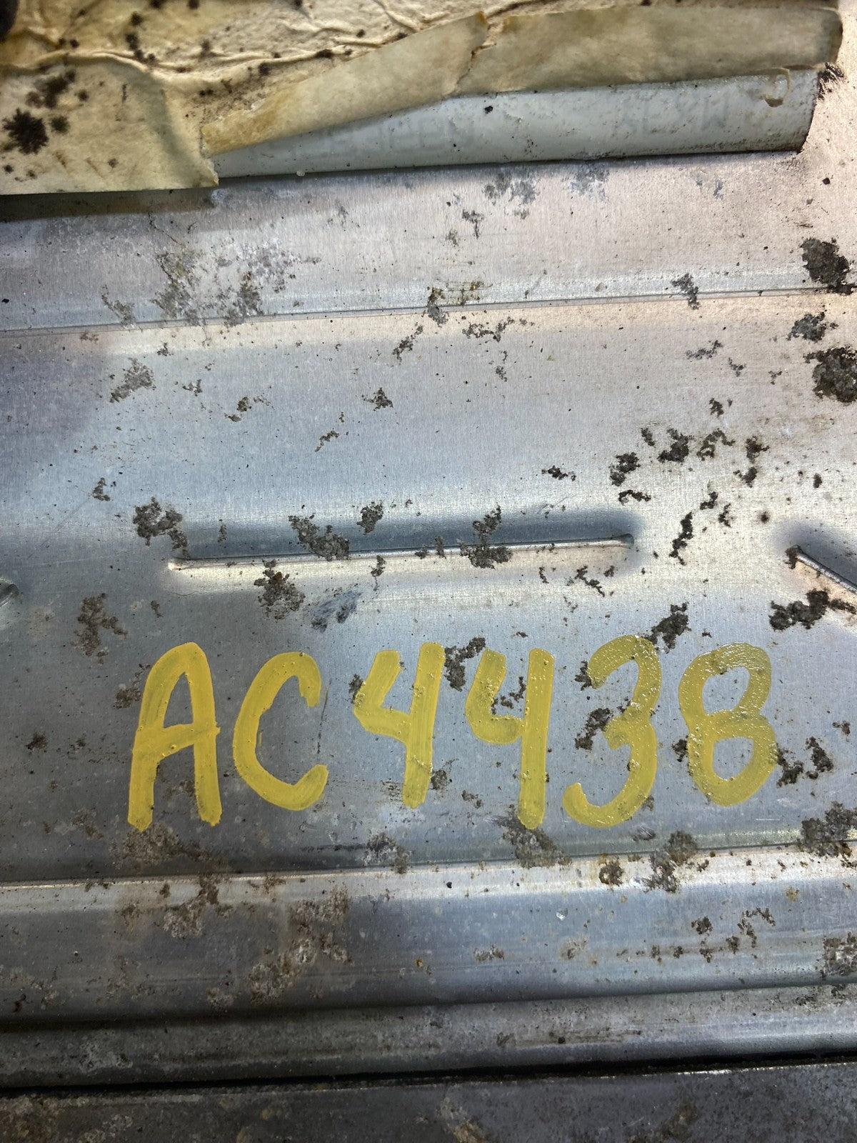 2004 GMC Envoy Silverado Engine Computer ECU ECM Module 12586242 Oem AC4438 DG3