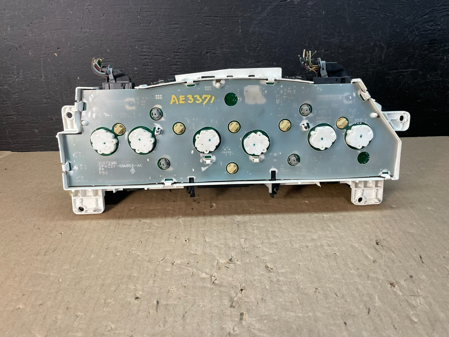 2006 Ford E350 Gauge Speedometer Cluster ae3371 DG6