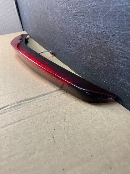 2008-2013 Cadillac Cts Sedan Trunk Lid 3rd Third Brake Tail Light AC9941 DW1