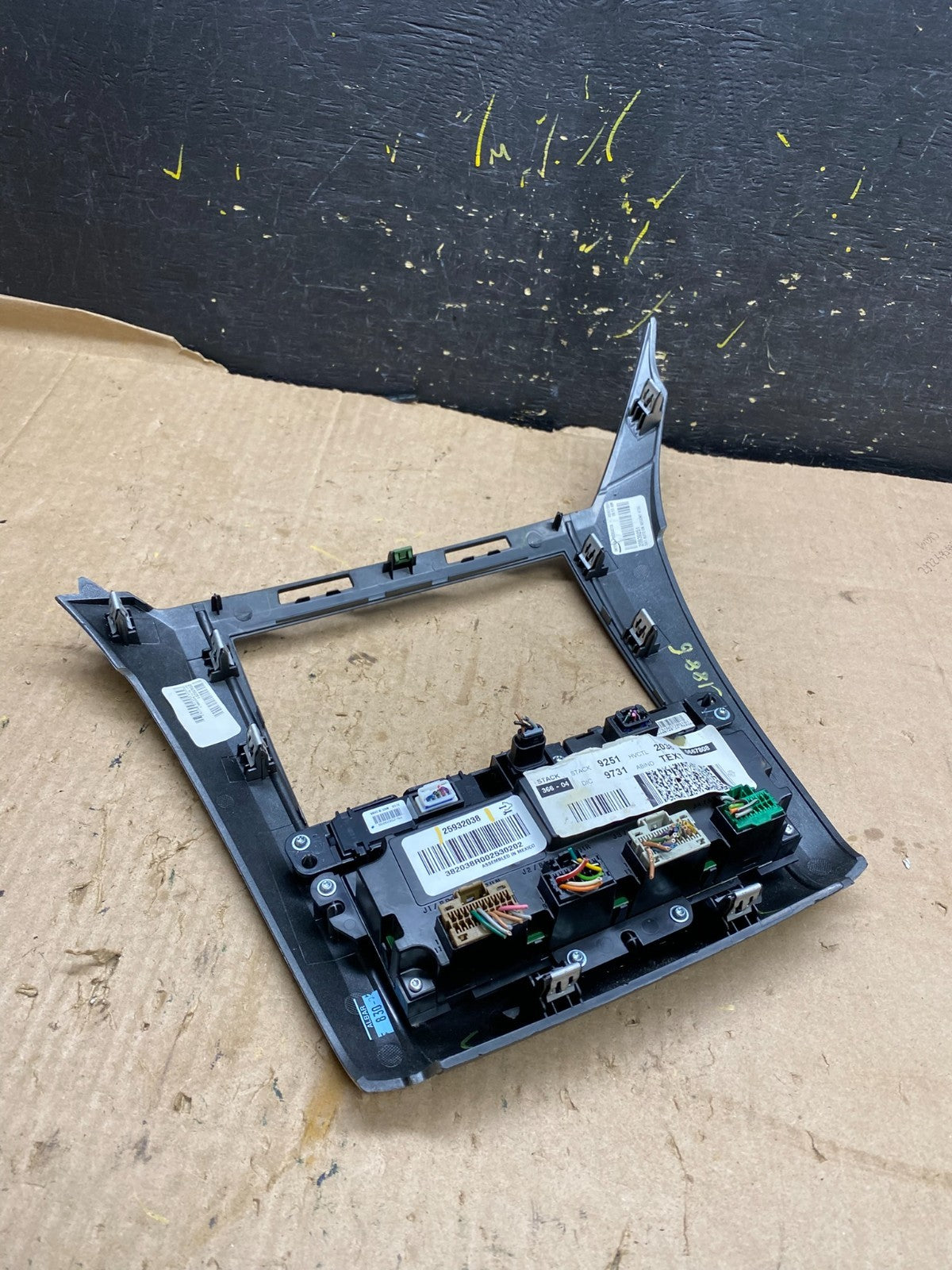 2008 to 2012 Buick Enclave AC Heater Climate Control Unit z1886 DG5
