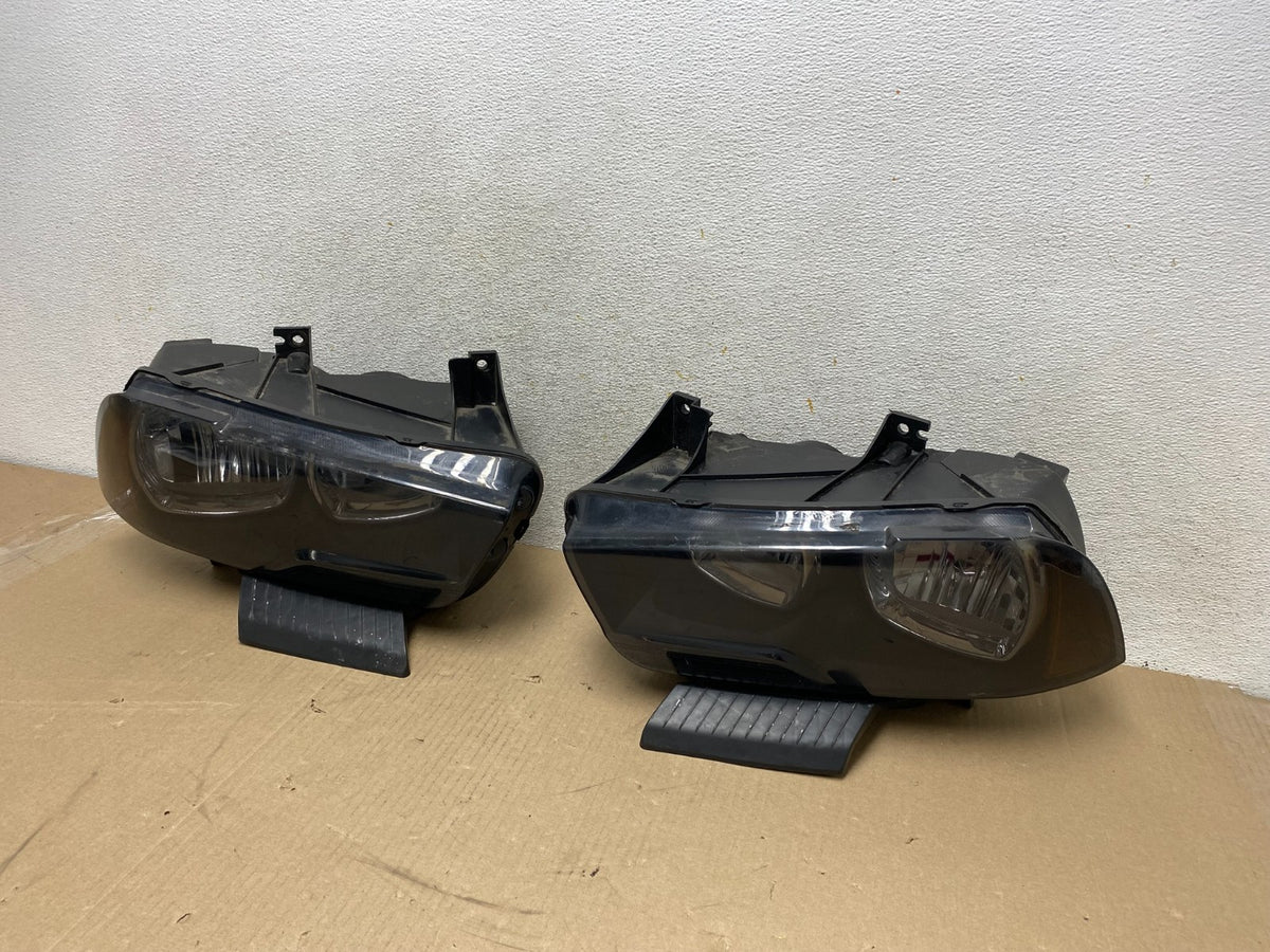 2011 to 2014 Dodge Charger Left+Right Side Halogen Headlights AH6716 DW2