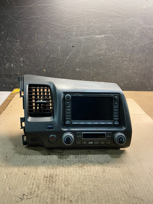 2006 - 2011 Honda Civic Radio AM/FM Climate Control Air Vent Bezel Z4641  DG0