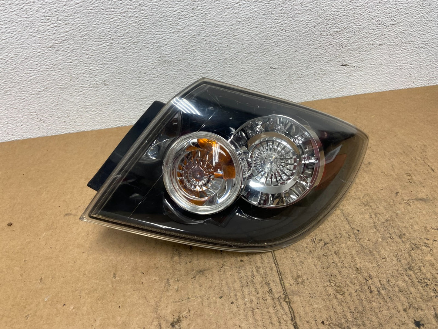 2007 2008 2009 Mazda 3 Hatchback Right Passenger RH Side LED Tail Light AC36900