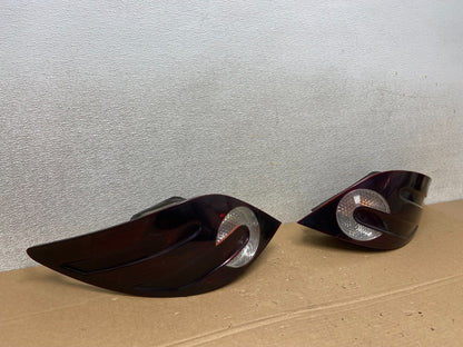 2006 to 2010 Mercedes W251 R-Class Left+Right Side Tail Lights AB4447 DW2
