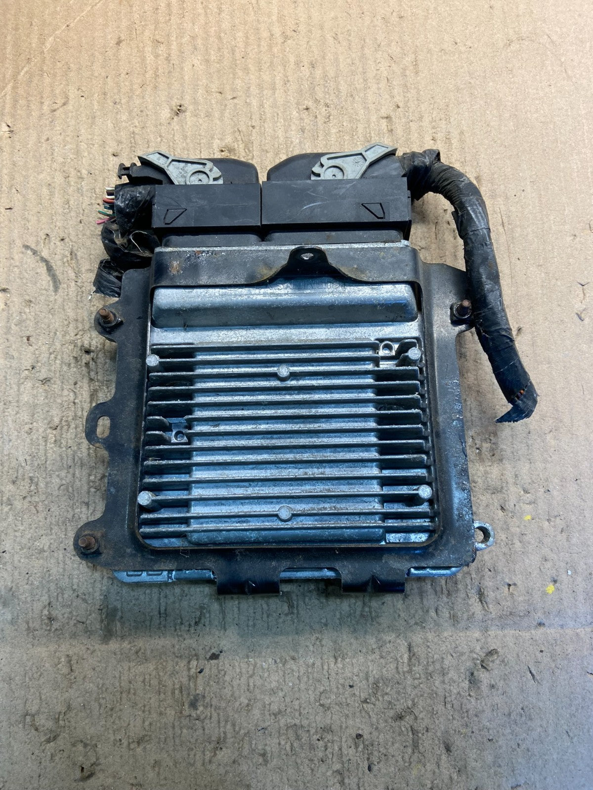 2007 to 2010 Dodge Caliber ECM Engine Computer Module ECU z2066 DG4