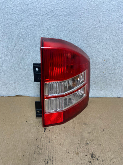 2007 2008 2009 2010 Jeep Compass Right Passenger Rh Tail Light AG2421 LK2