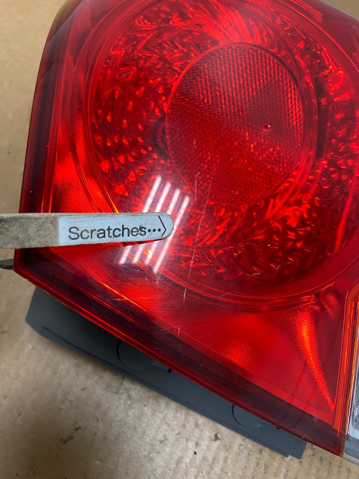 2011 2012 2013 2014 Chevrolet Cruze Right Passinger RH Side Tail Light AE1259 LK3