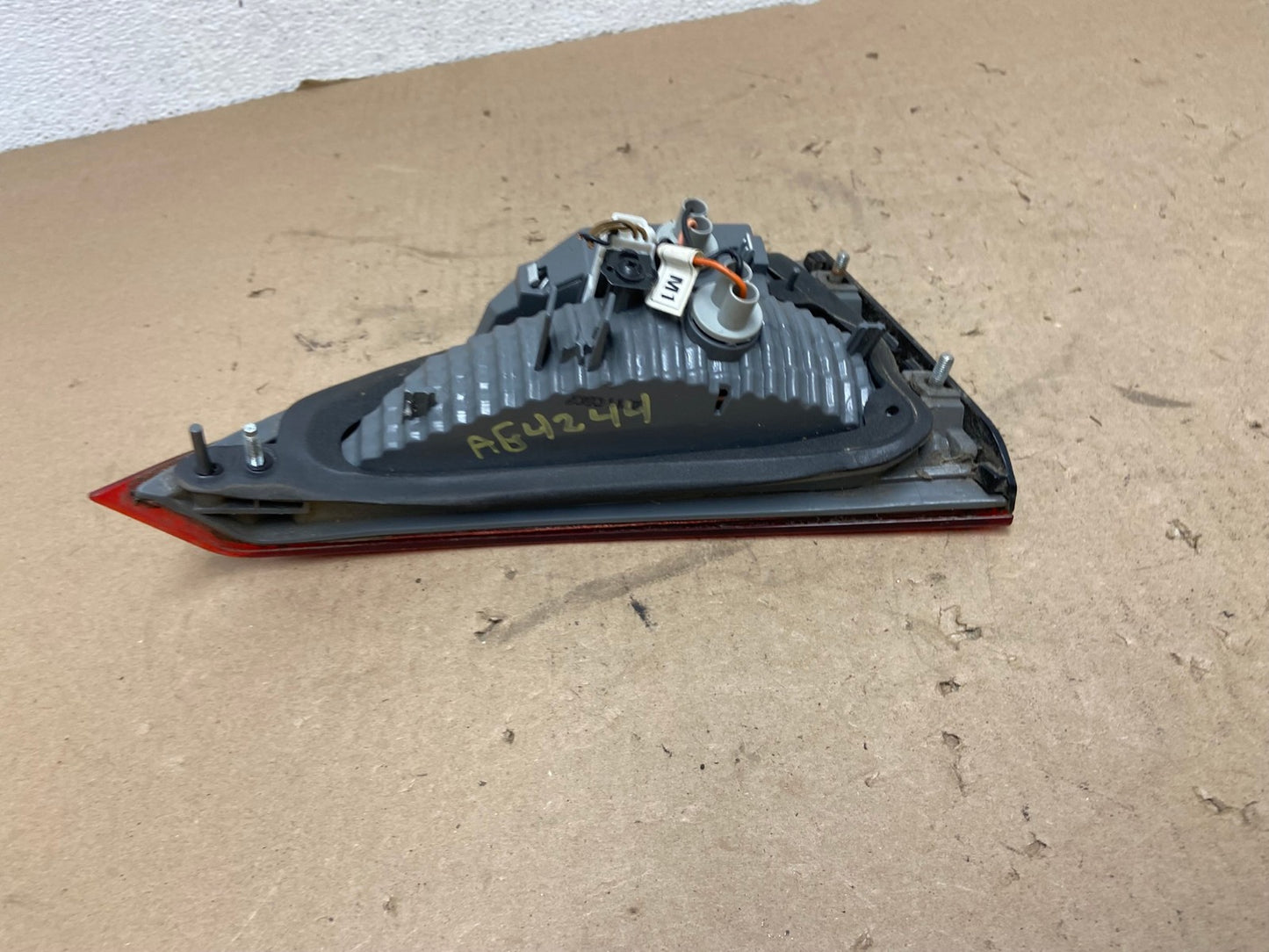 2011 2012 2013 Hyundai Elantra Inner Tail Light Right Passenger AG4244 LK6