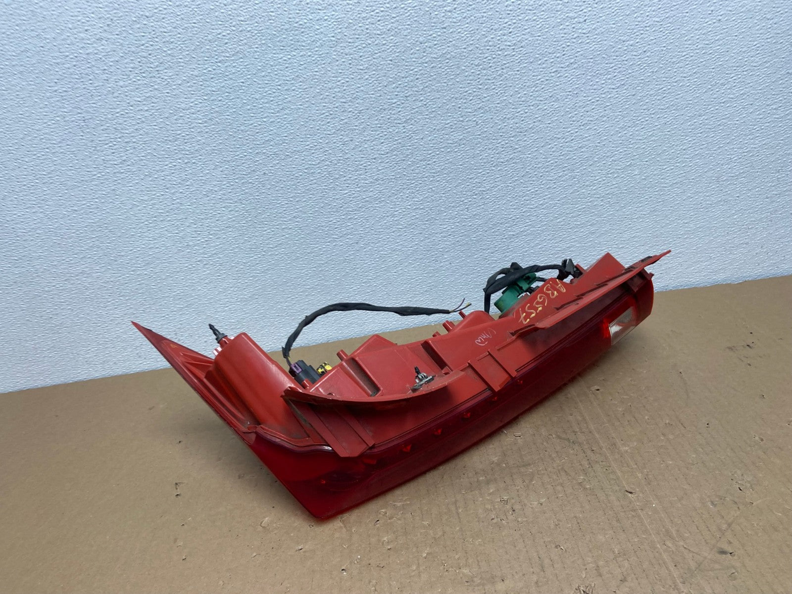 2010 to 2016 Cadillac Srx Left Driver Lh Side Tail Light OEM AB6557 LK4