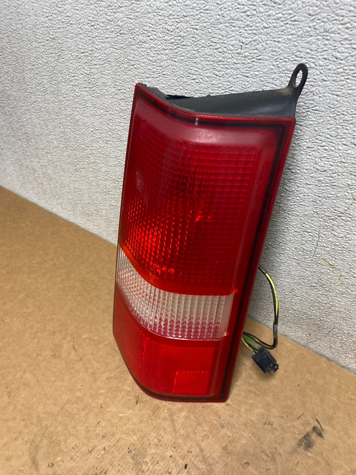 2003 2017 Chevrolet Express 1500 2500 3500 Right Passenger Tail Light S6909 PS1