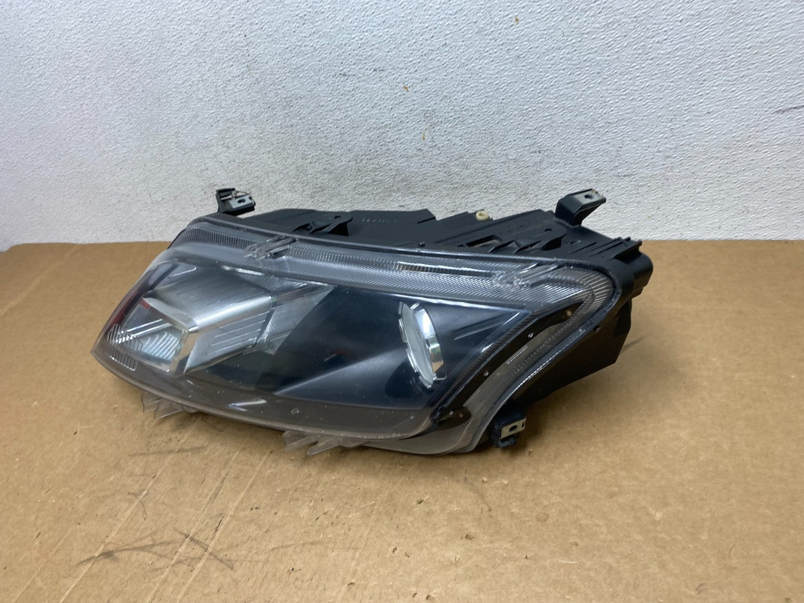 2010 2011 2012 Ford Fusion Left Driver LH Side Headlight Halogen DEPO AD6292 DW1