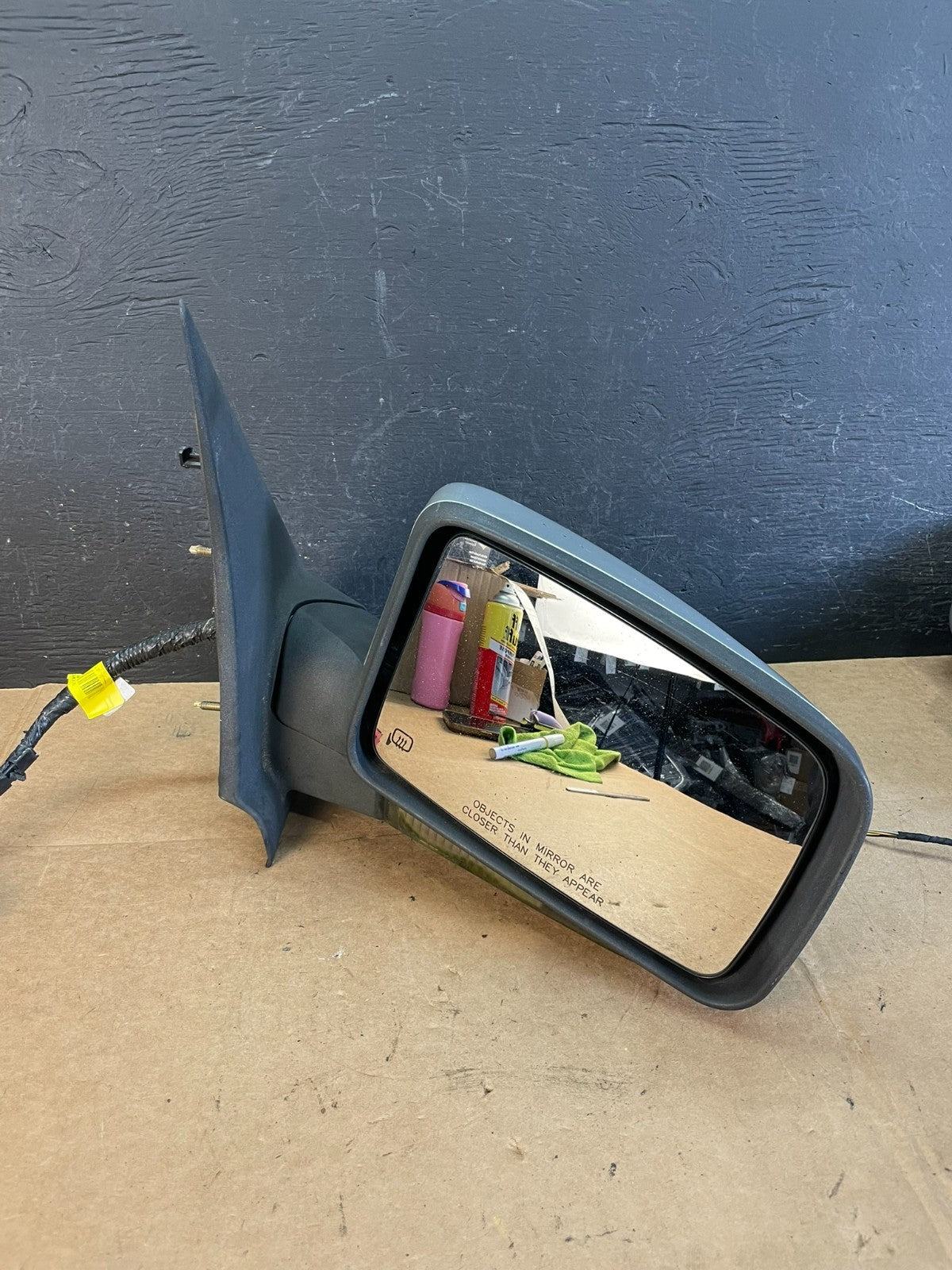 2003 to 2006 Lincoln Navigator Right Passenger Heated Door Mirror AE0997 DW2