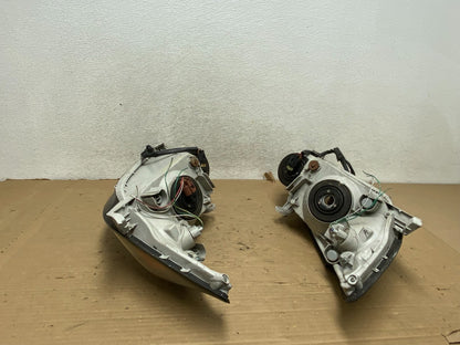 2002 2003 2004 Toyota Camry Left+Right Set Side Halogen Headlights AG8299 DW10