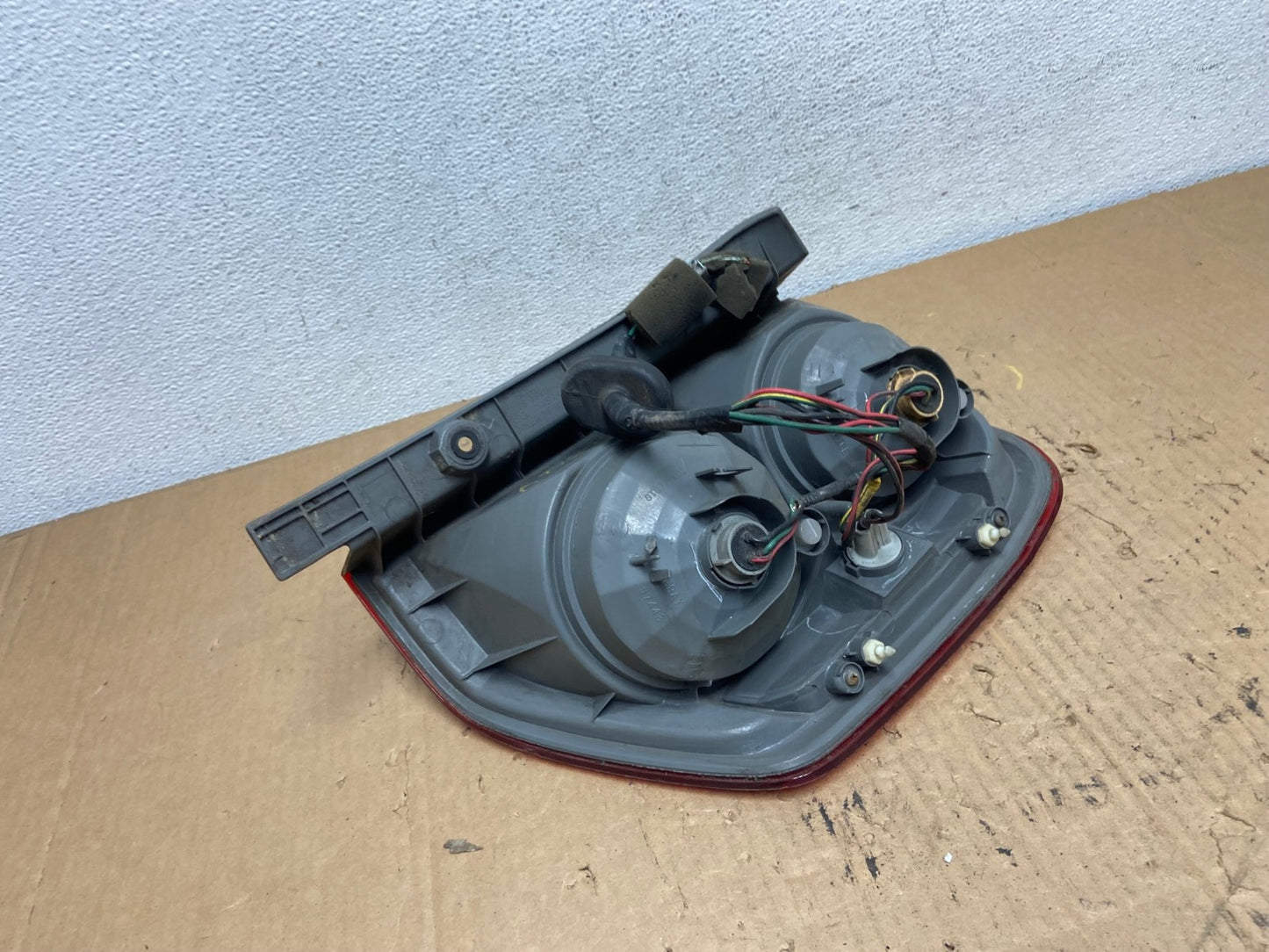 2003 2004 2005 Honda Pilot Left Driver LH Side Tail Light AD2393 LK5