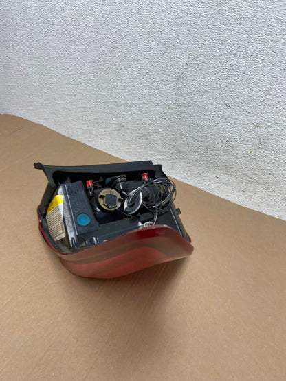 2020 2021 2022 2023 Ford Explorer Right Passenger Side Tail light AD6384 LK5