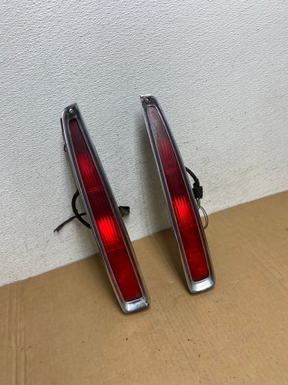 1994 to 1999 Cadillac Deville Left+Right Side Tail lights AD2605 LK2