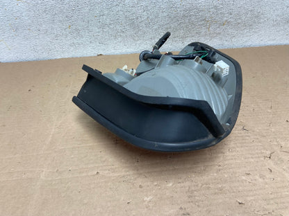 2005 to 2006 Hyundai Santa Fe Right Passenger Rh Side Tail Light AH9550 LK5