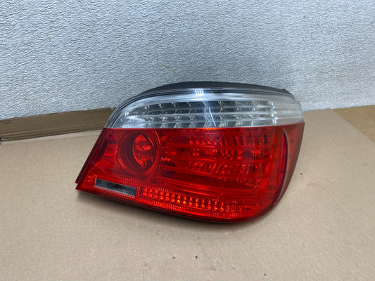 2008 2009 2010 BMW 5 525i 530i Right Passenger Rh Tail Side Light U0881 DW0