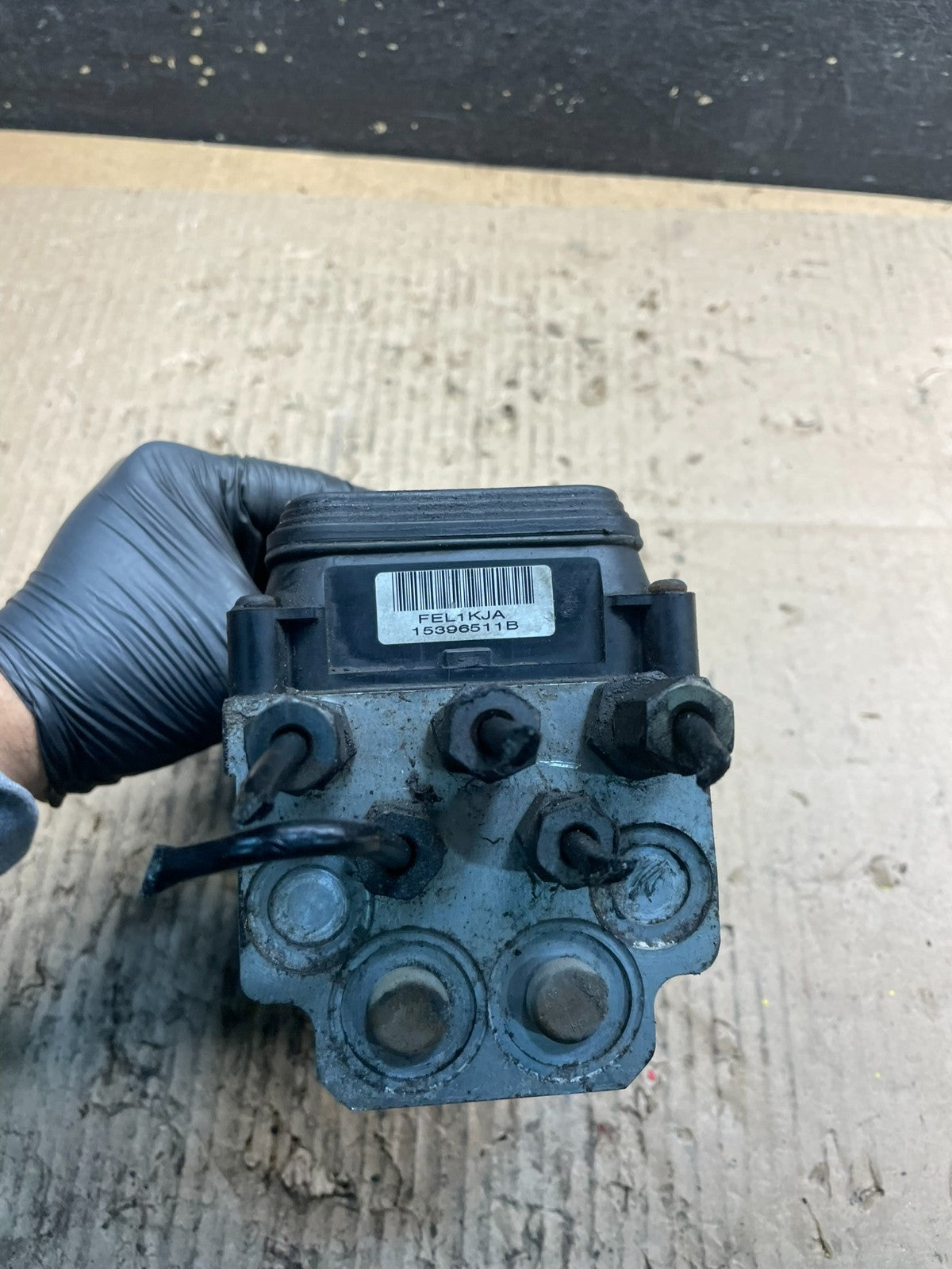 2004 2007 Ford E250 E350 Econoline Anti-Lock ABS Antilock Brake Pump u9120 DG4