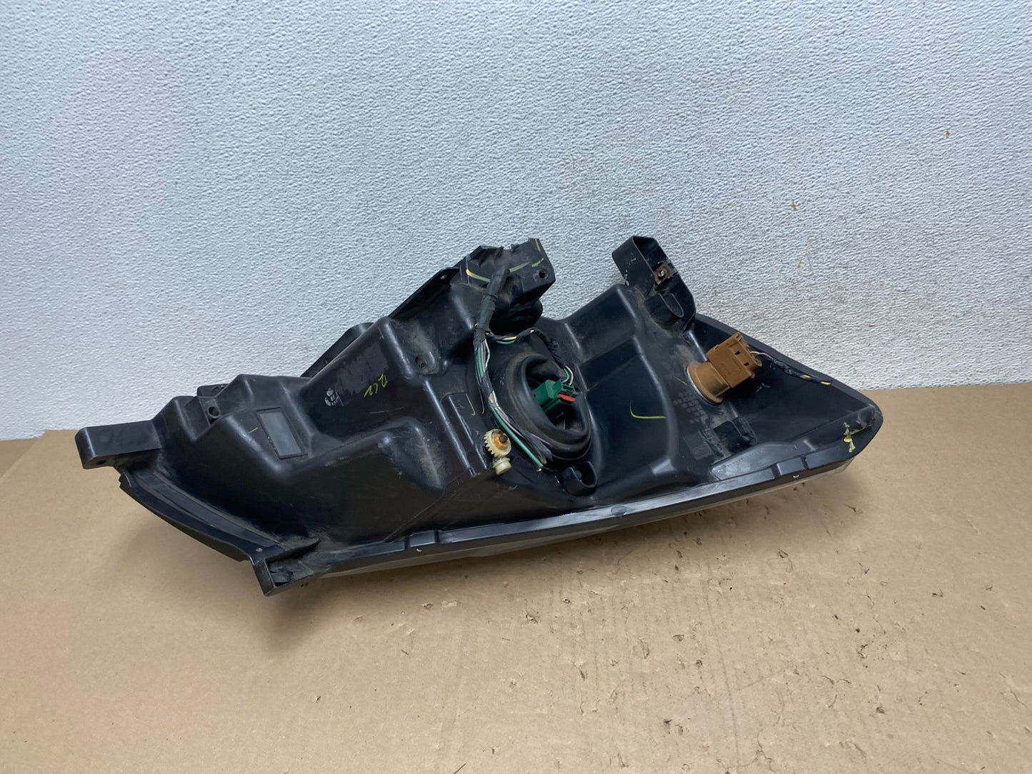2013 to 2021 Nissan NV200 Left Driver LH Halogen Headlight AG6789 DW7