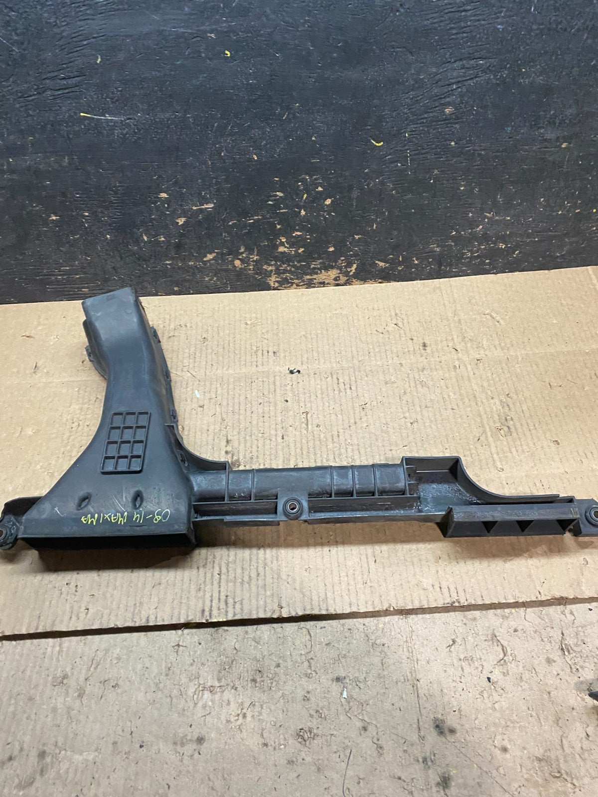 2009 to 2014 Nissan Maxima Upper Air Intake Duct  OEM X9683  DG4