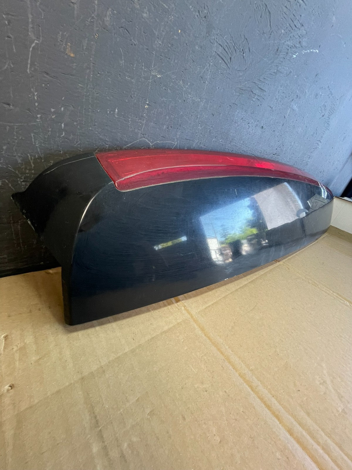 2007 - 2014 Cadillac Escalade Rear Upper Spoiler 3rd Third Brake Light AC5273 DG2