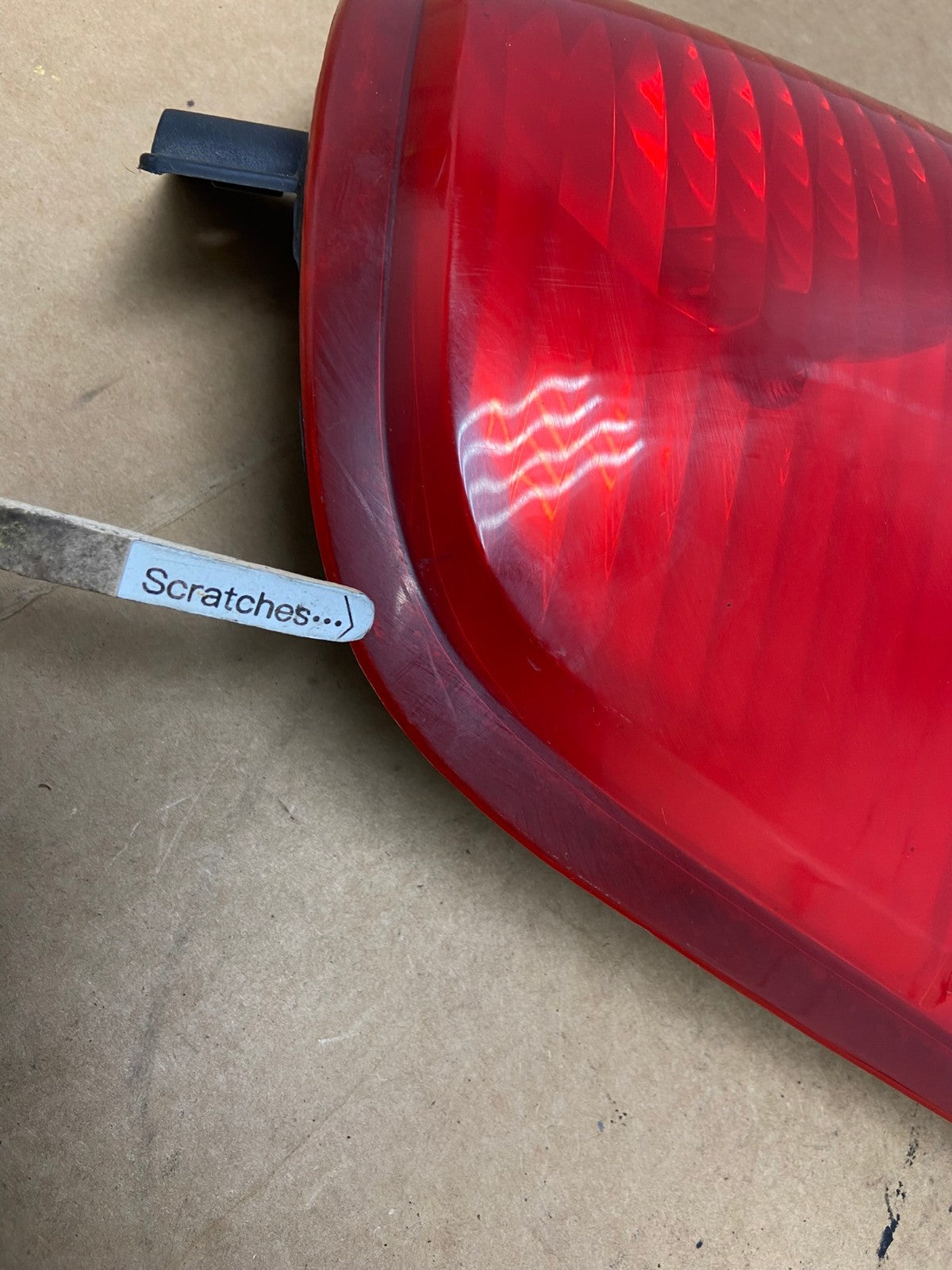 2004 to 2007 Ford Freestar Left Driver LH Side Tail Light AE3108 LK3