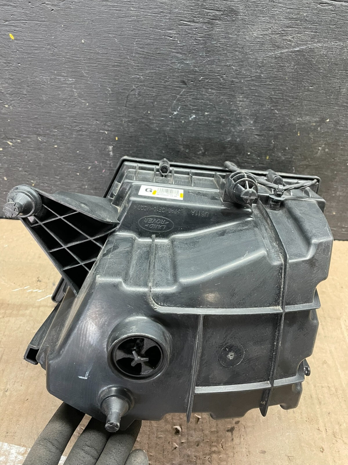 2013 2014 2015 Land Rover LR2 2.0L Air Filter Cleaner Box A9409 PS5