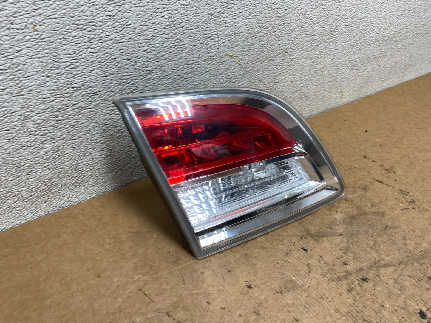 2007 2008 2009 Mazda Cx-9 Left Driver Lh Side Inner Tail Light Oem S7170 DW2