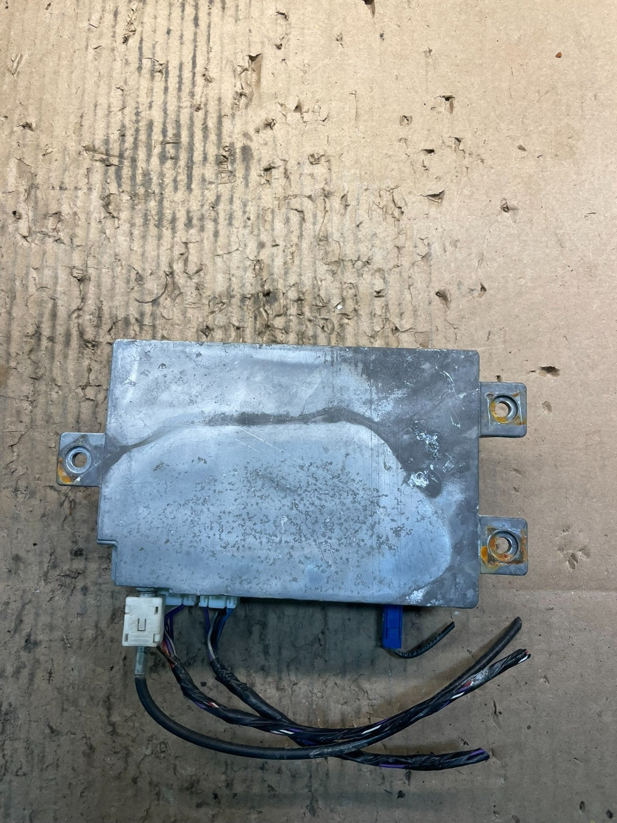2003 2007 GM Cadillac Saturn  Telematics Communication Module u9495 DG2