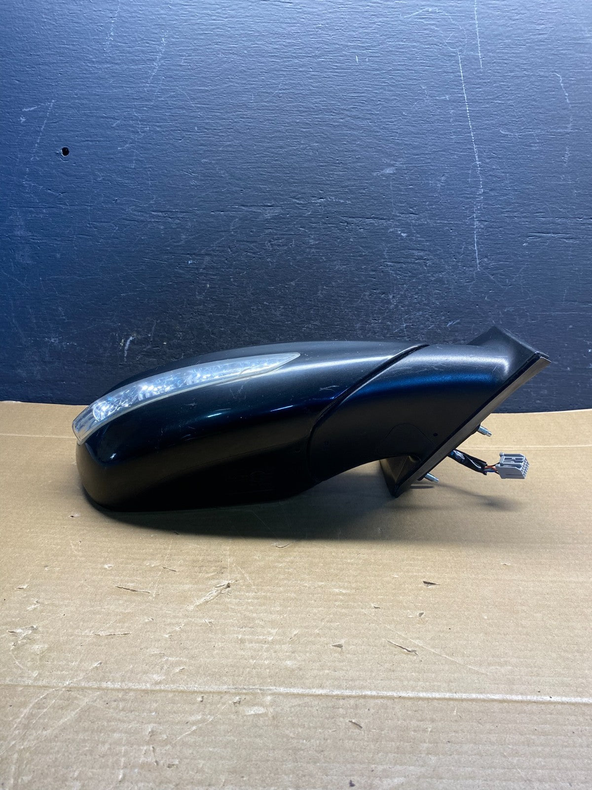 2011-2015 Hyundai Sonata Right Passenger Mirror W/ Turn Signal AD6614 DG3