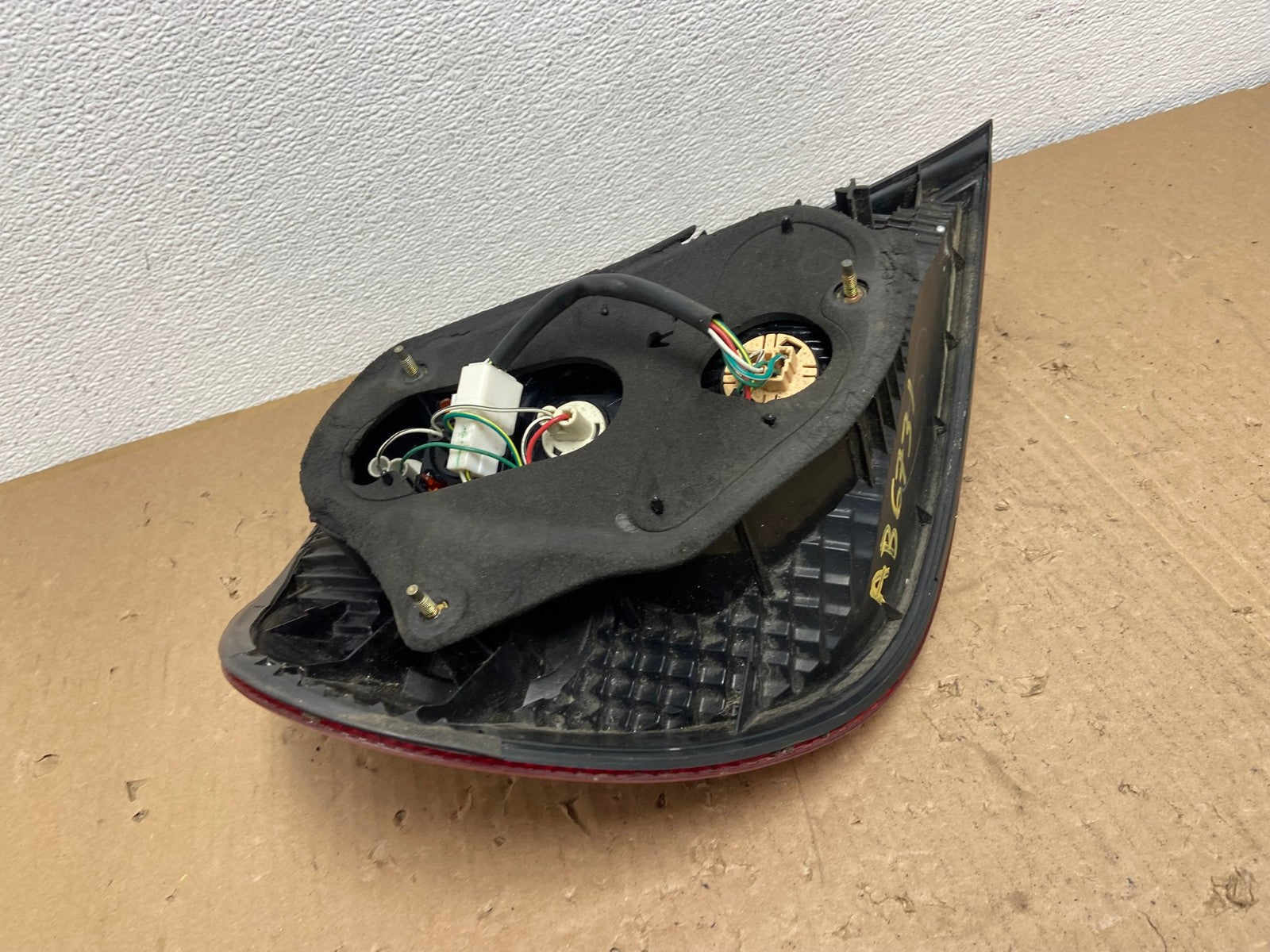 2002 2003 2004 Toyota Camry Tail Light Right Passenger Rh Side OEM AB6731 LK5
