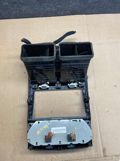 2009 to 2010 Kia Sportage Center Radio Climate Control Clock Trim AI3199 DG4