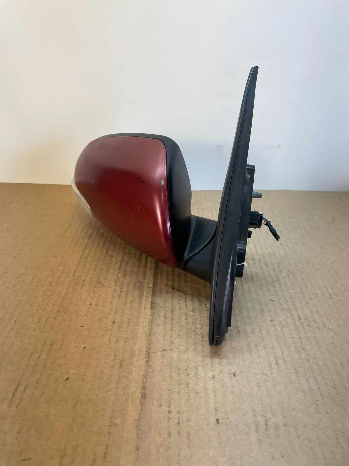 2010 to 2013 Kia Forte Sedan Right Side View Turn Signal Mirror AF55081