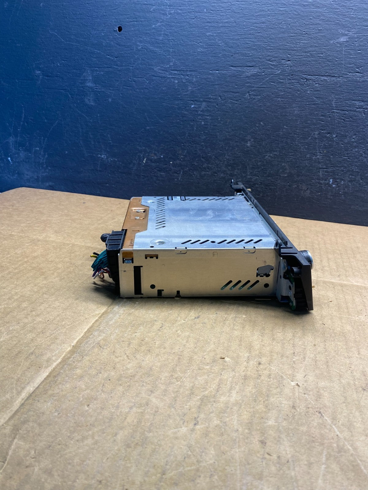 2007-2010 BMW X3 Radio Stereo CD Player Receiver AM/FM Audio Unit AH4807 DG2
