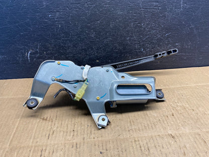 2005 to 2009 Subaru Legacy Outback Rear Windshield Wiper Motor AD48605
