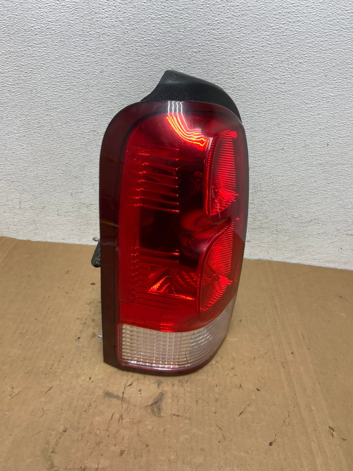 2005 to 2009 Pontiac Montana / Uplander Left Driver Lh Tail Light TYC AD3118 LK2